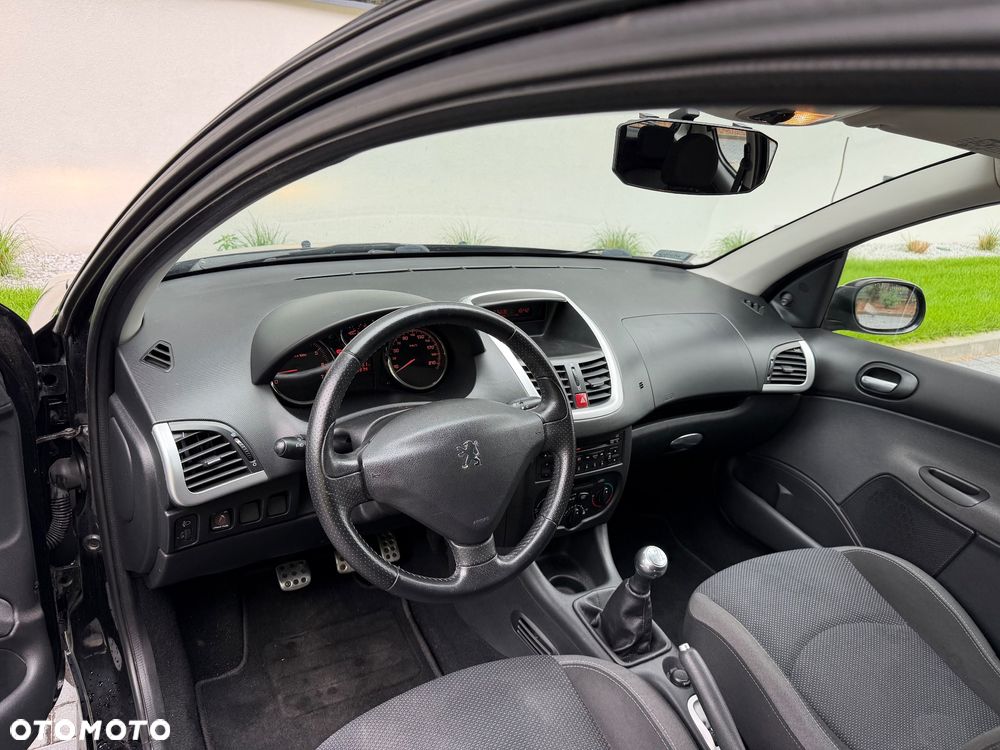 Peugeot 206 plus 1.1 Presence Euro5 - 9
