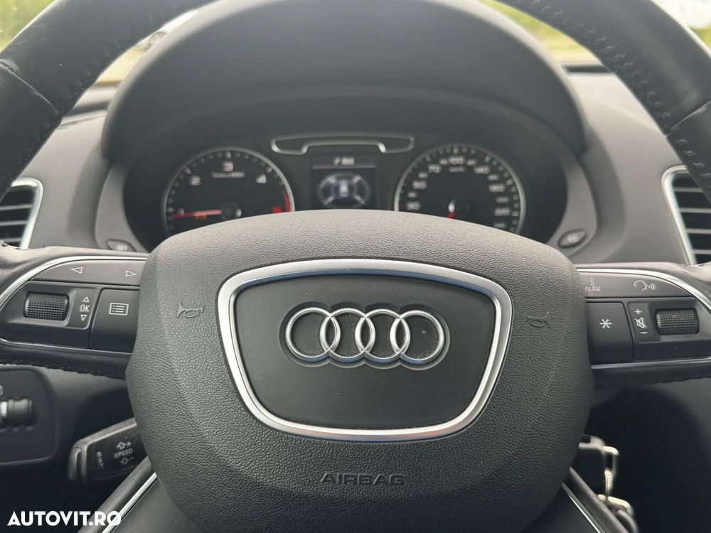 Audi Q3 2.0 TDI Quattro S tronic - 17