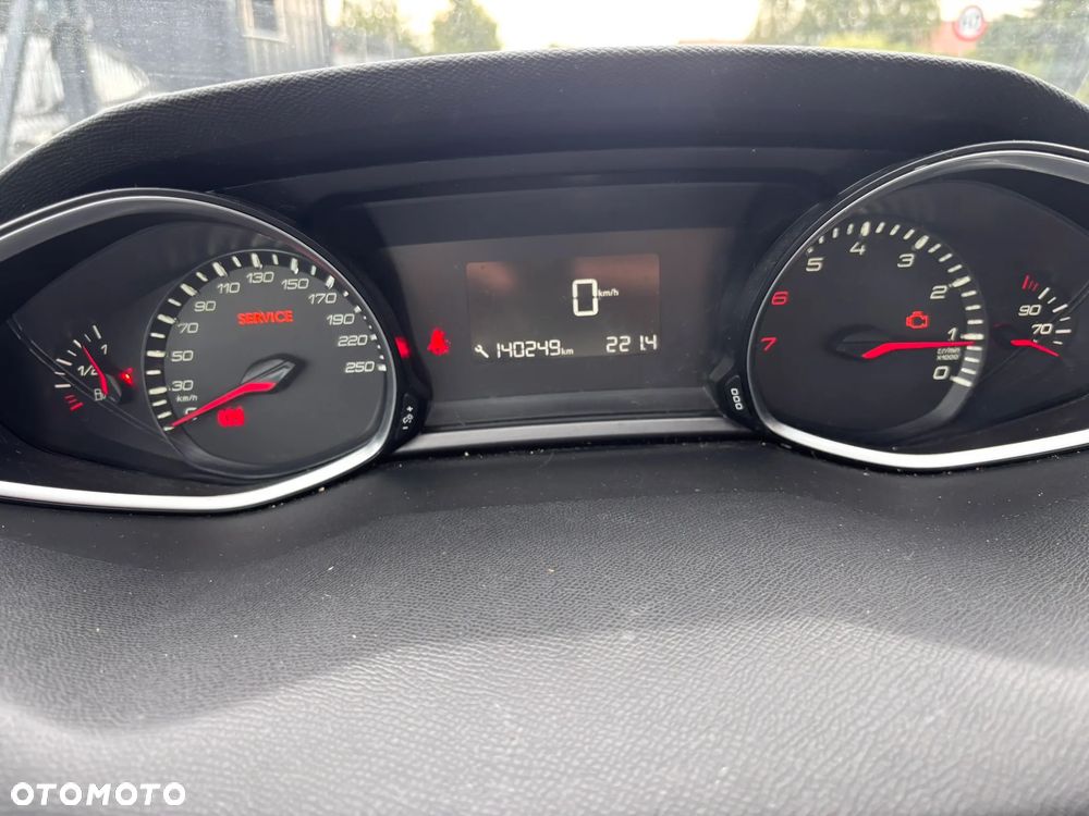 Peugeot 308 - 13