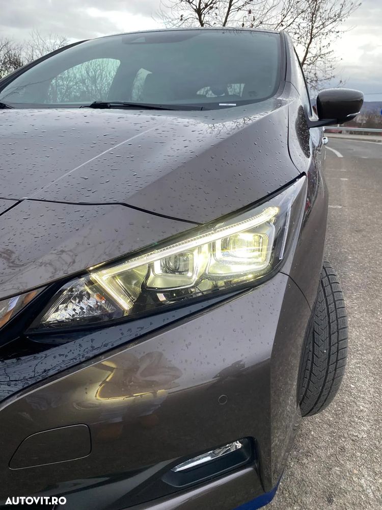 Nissan LEAF Tekna - 2
