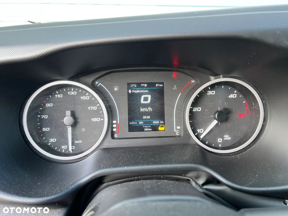 Iveco DAILY 35S18 HI-MATIC EURO 6 E PLANDEKA + WINDA 750 kg - 23