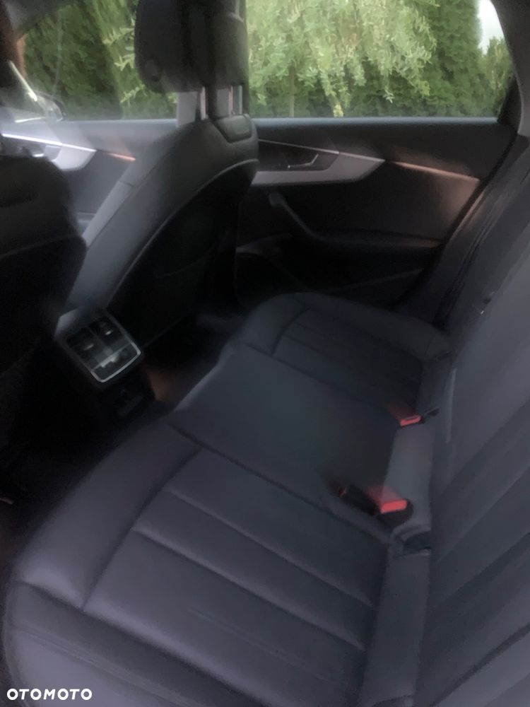 Audi A4 Limousine - 23
