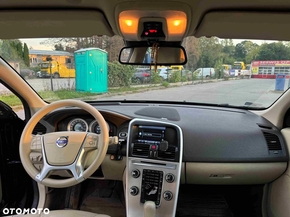 Volvo XC 60 - 6