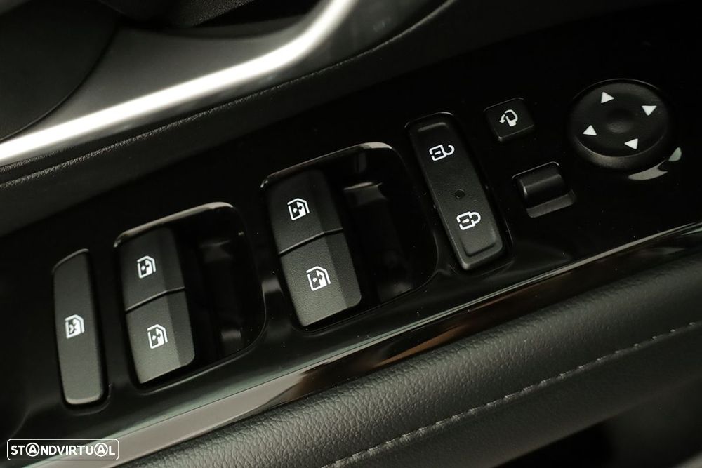 Hyundai Tucson 1.6 CRDi Vanguard DCT - 18