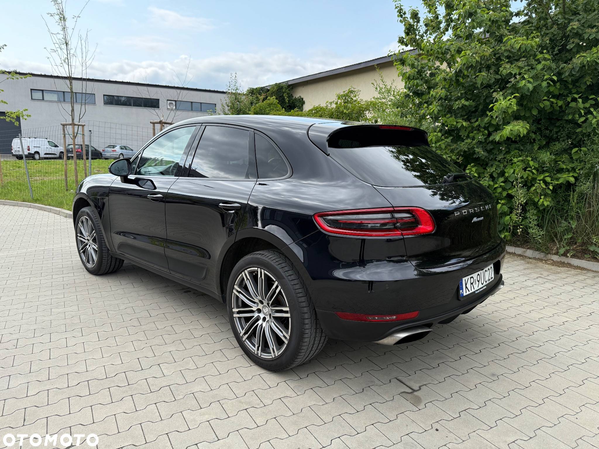 Porsche Macan Standard - 3