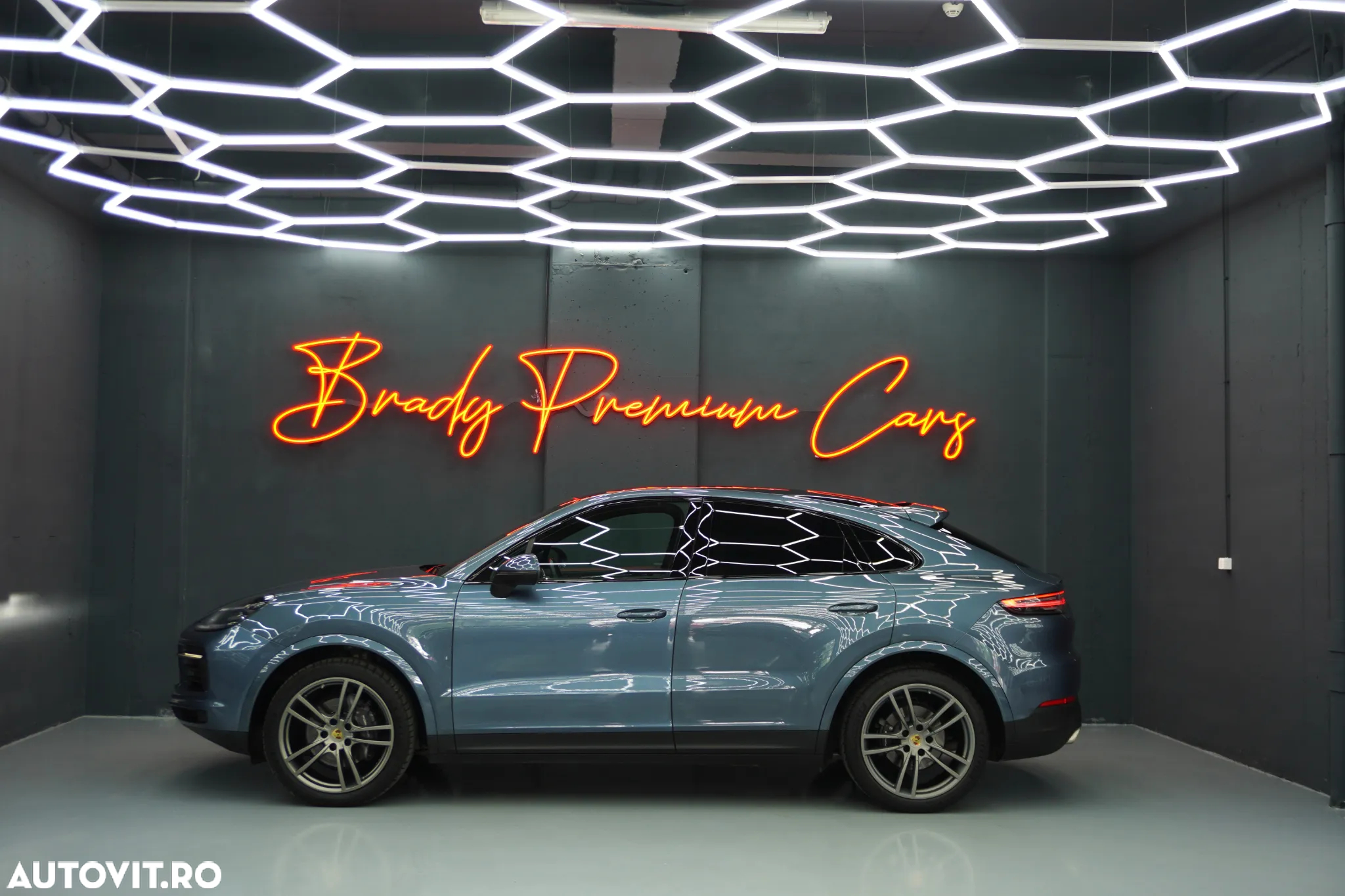 Porsche Cayenne Coupe Standard - 4