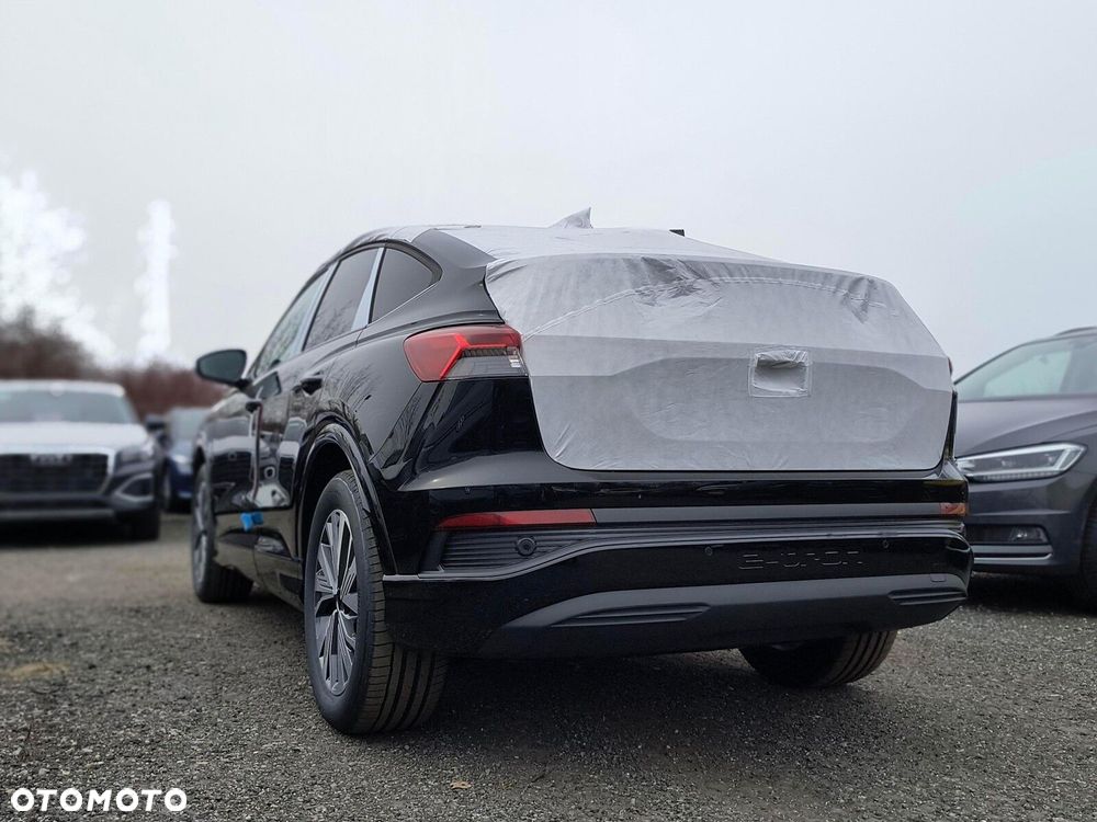 Audi Q4 Sportback e-tron - 6