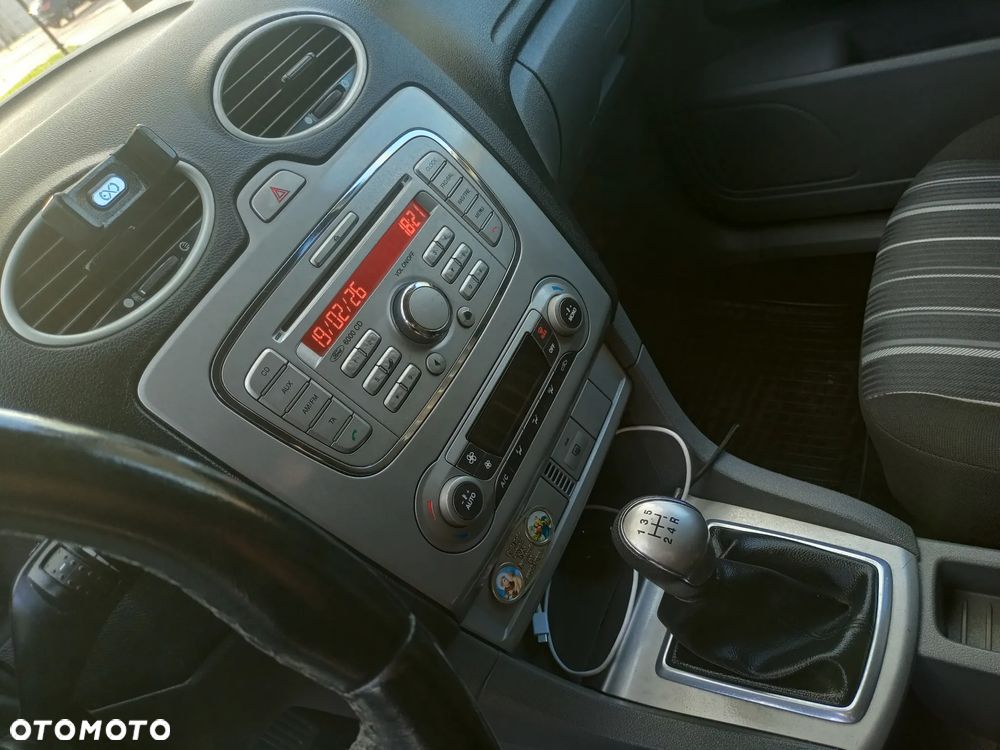 Ford Focus 1.6 Amber X - 24