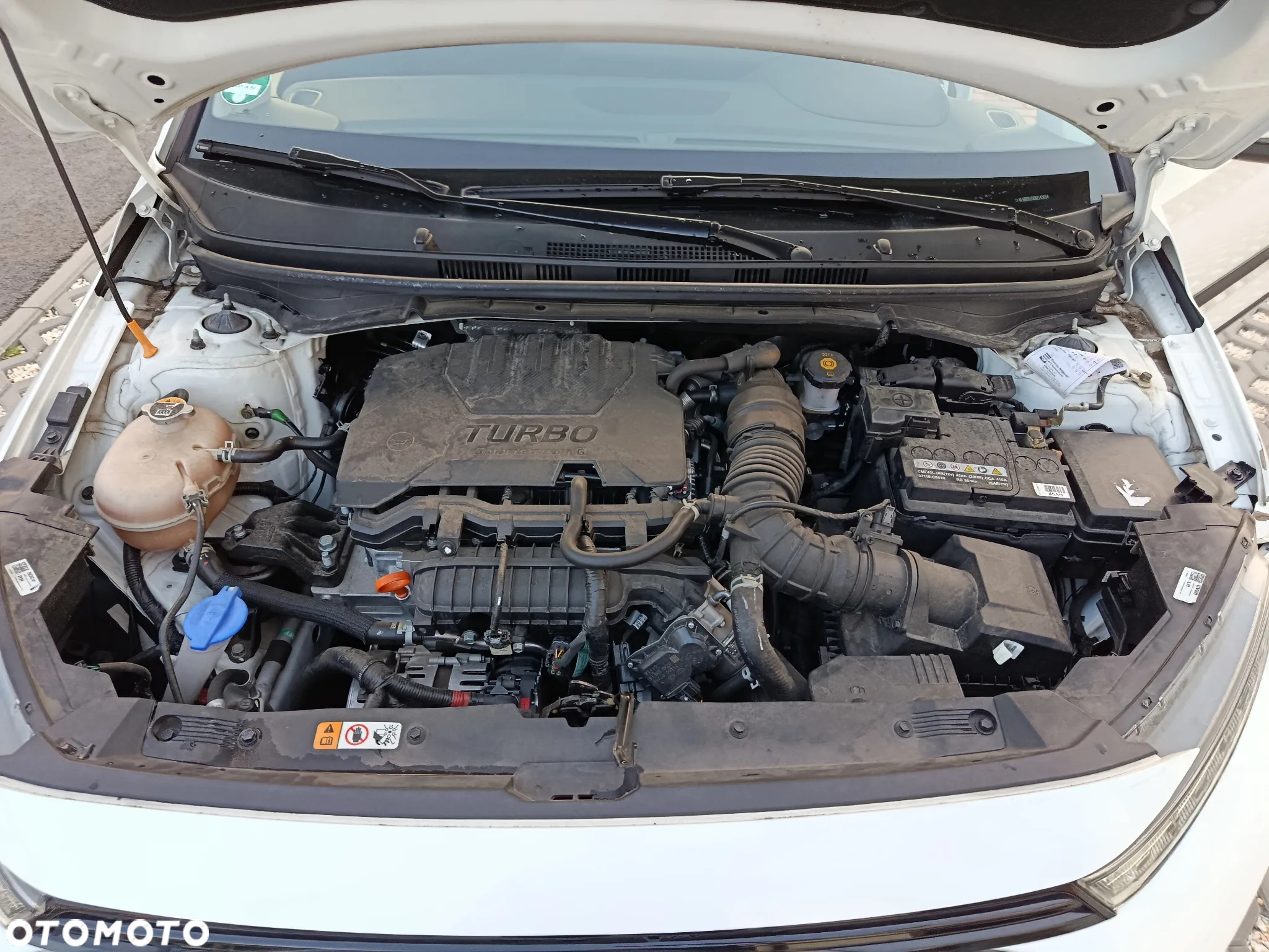 Hyundai Bayon 1.0 T-GDI Executive DCT - 32