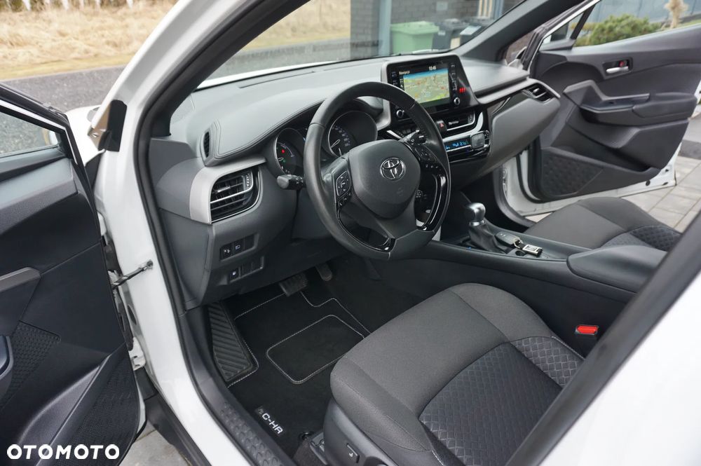 Toyota C-HR 1.8 Hybrid GPF Style - 19