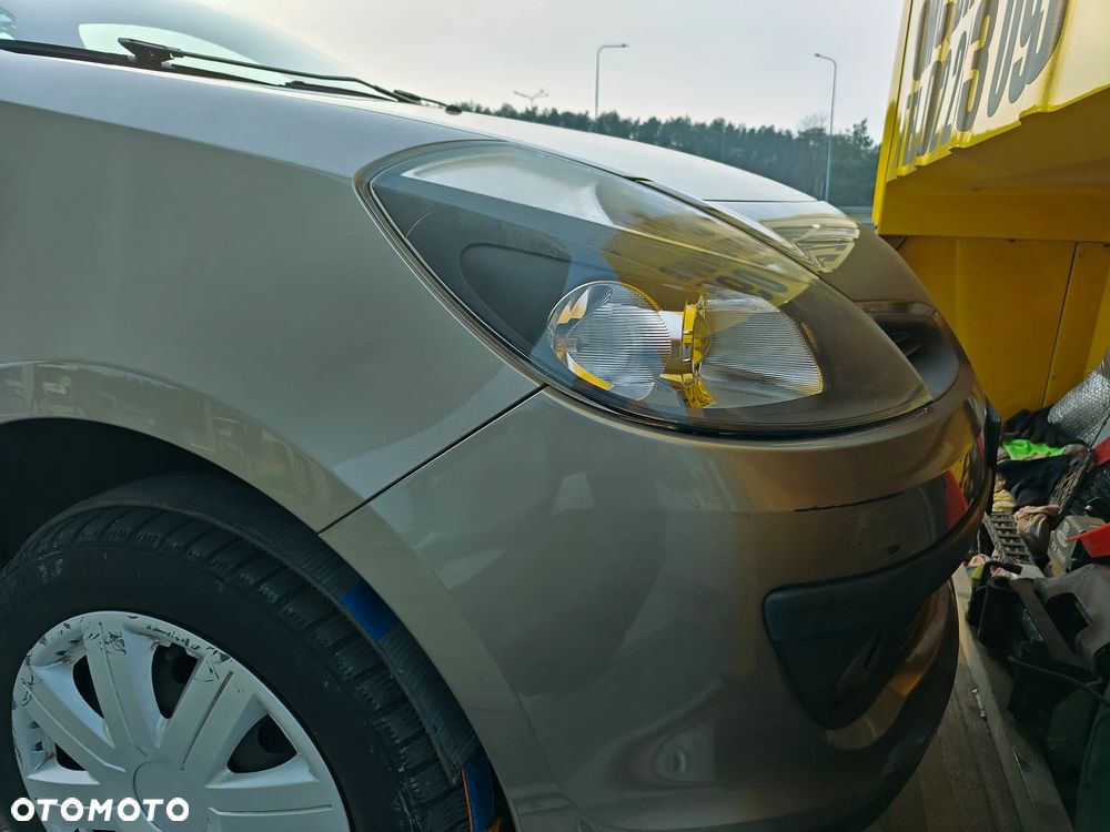 Renault Clio 1.2 TCE Dynamique - 23