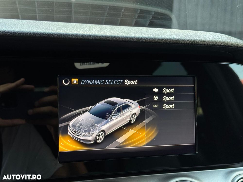 Mercedes-Benz E - 17