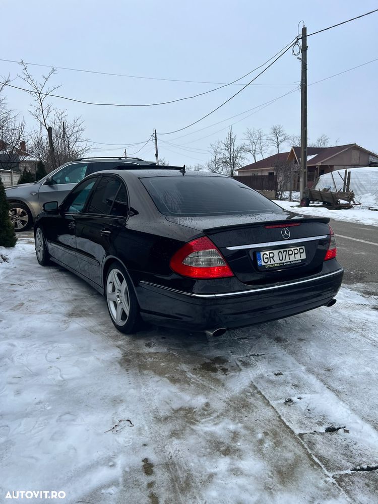 Mercedes-Benz E - 6