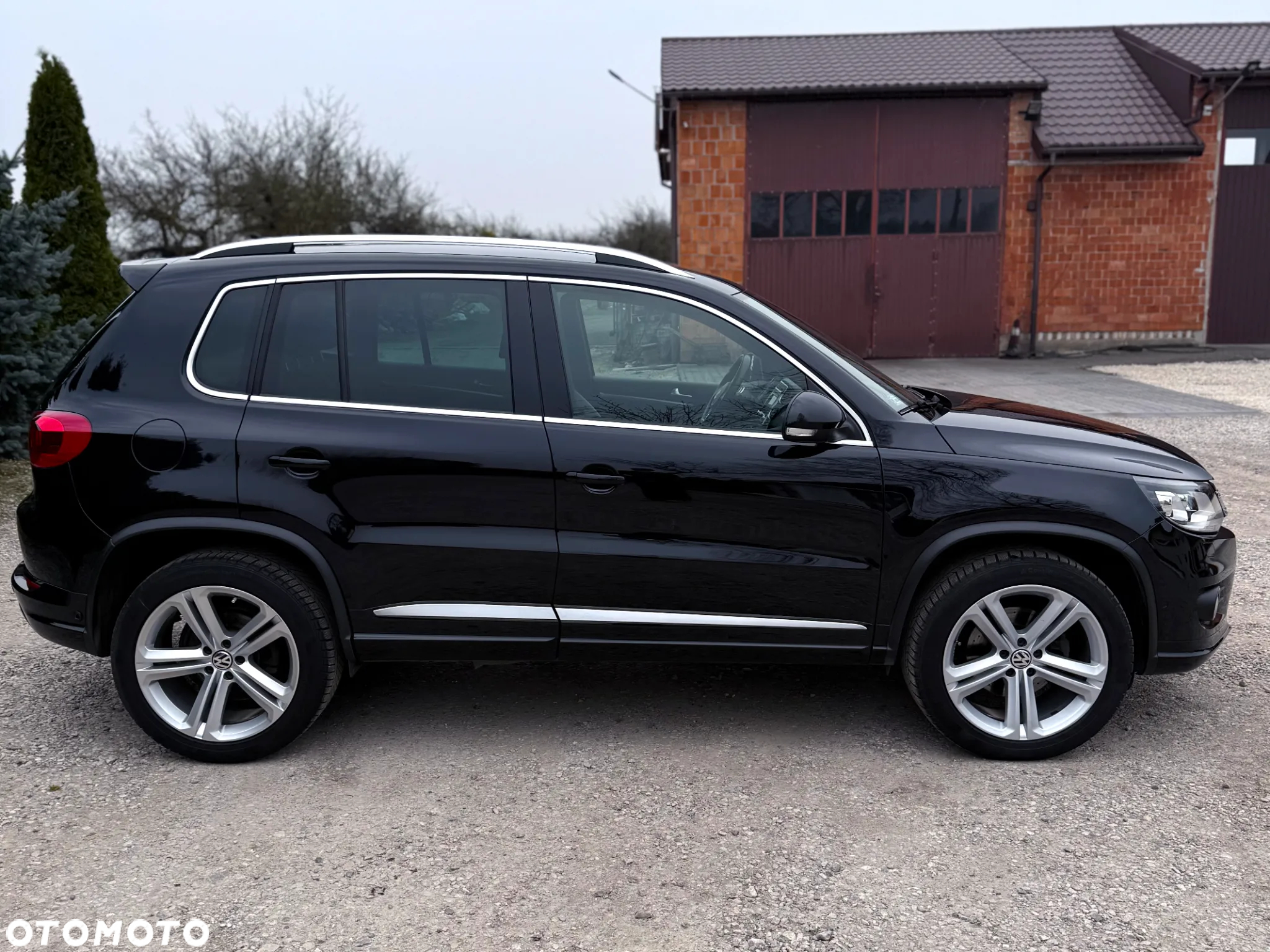 Volkswagen Tiguan 2.0 TDI 4Mot Sport&Style DSG - 4