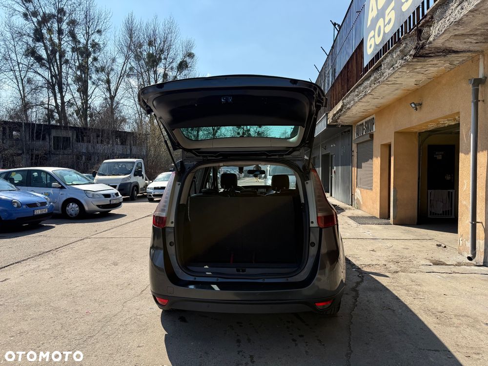 Renault Grand Scenic - 14