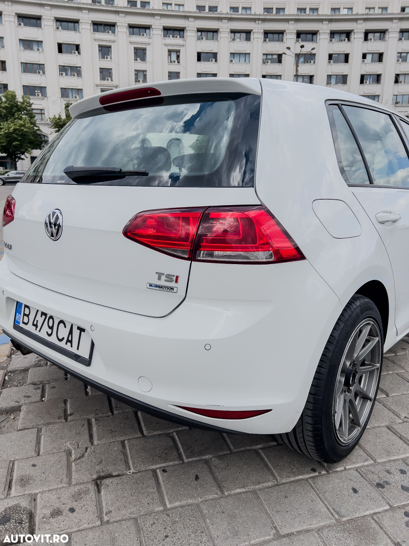 Volkswagen Golf - 3
