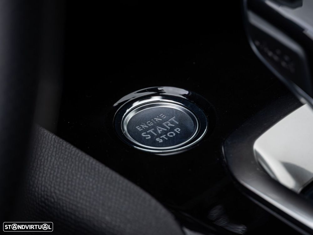 Peugeot 3008 1.5 BlueHDi GT Line EAT8 - 18