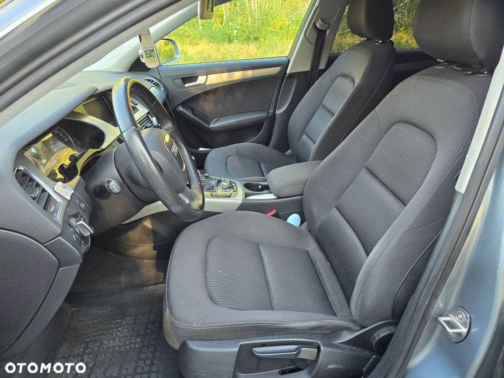Audi A4 Avant - 33