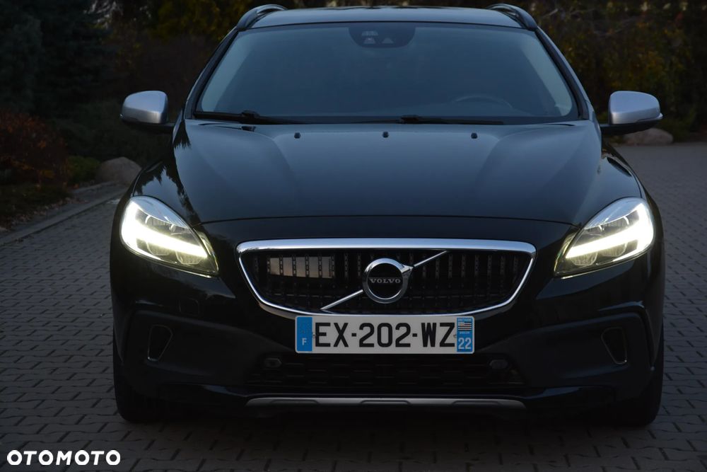 Volvo V40 Cross Country D3 Geartronic Momentum - 20