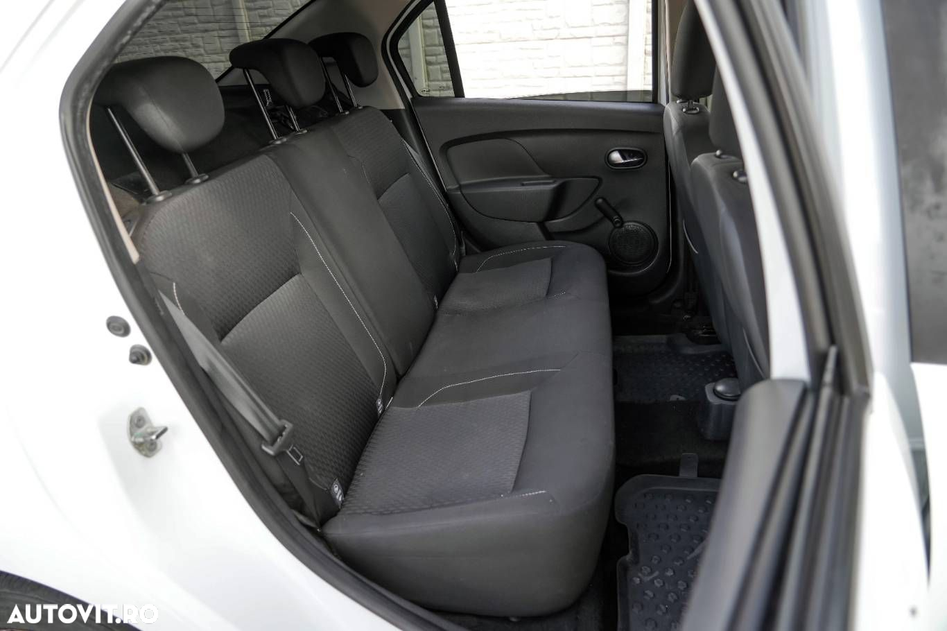 Dacia Logan - 13