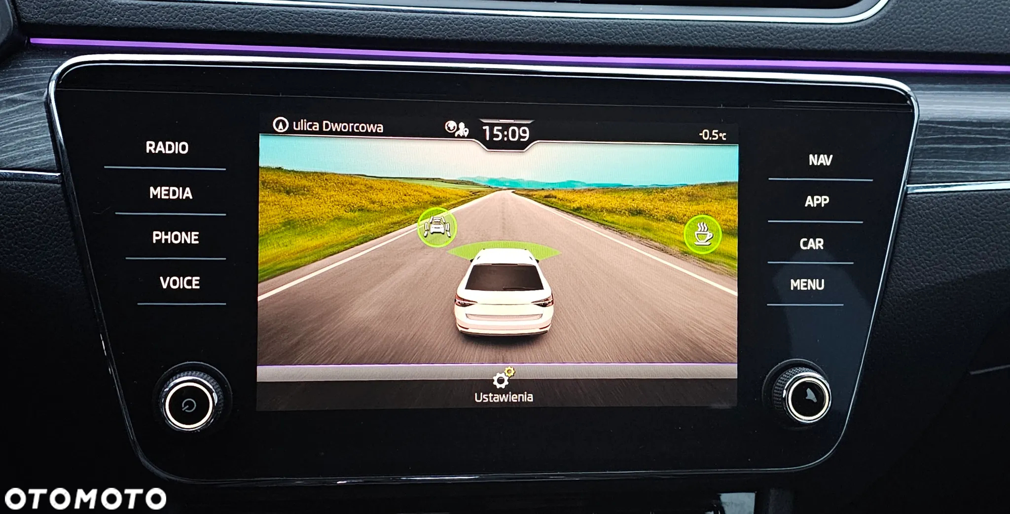 Skoda Superb Combi 2.0 TDI DSG Premium Edition - 35