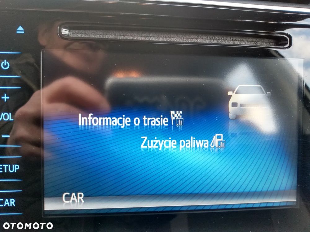 Toyota Auris 1.6 Premium - 9