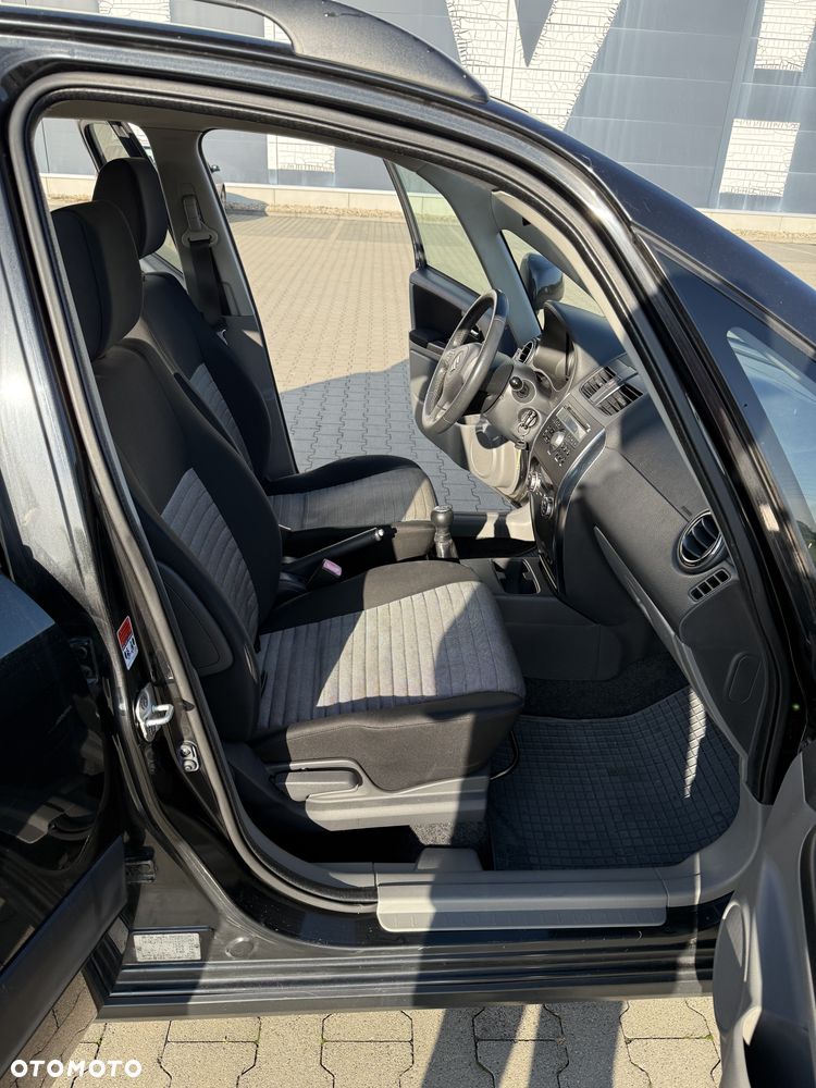 Suzuki SX4 - 16
