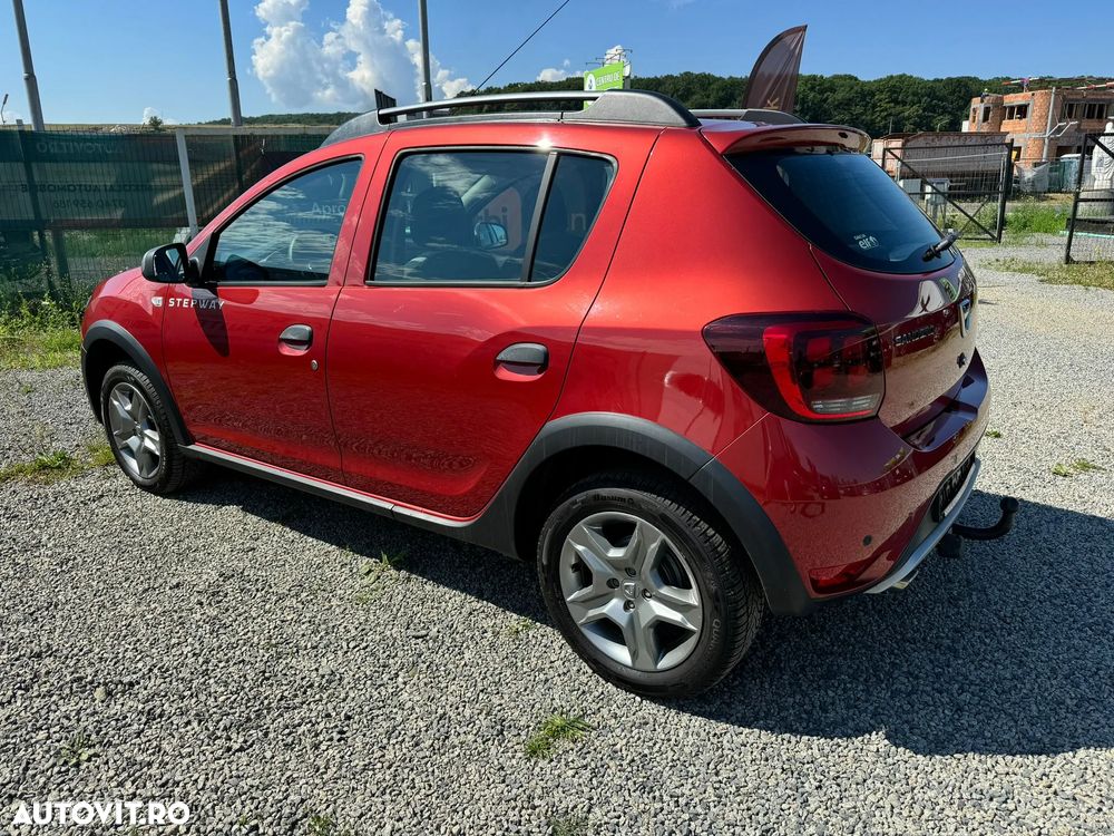 Dacia Sandero Stepway - 12