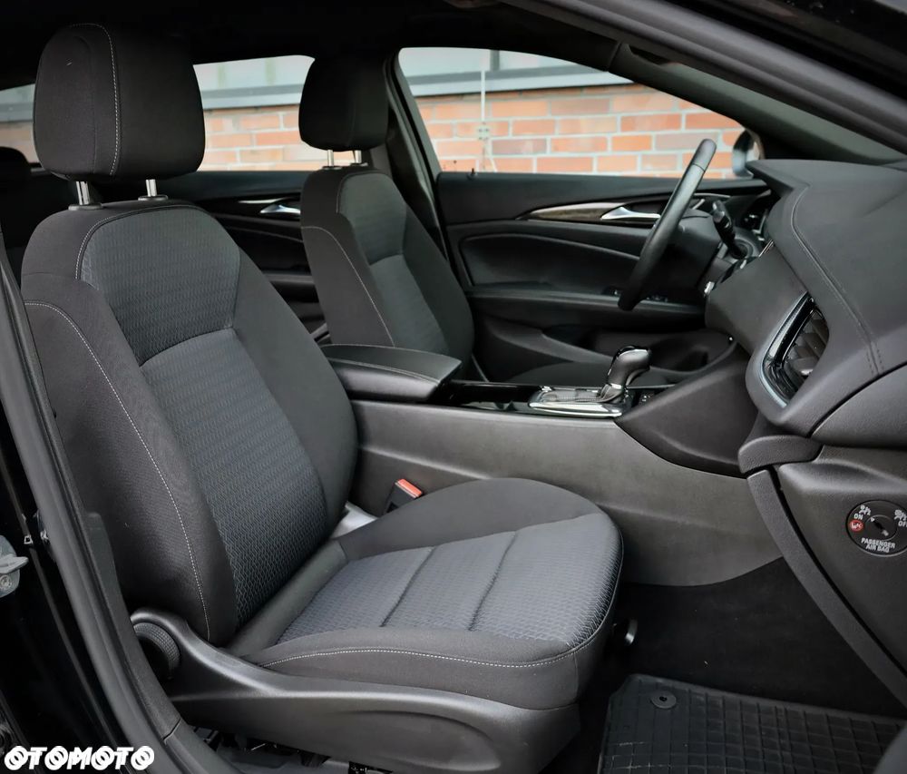 Opel Insignia 2.0 CDTI Business Elegance S&S - 23