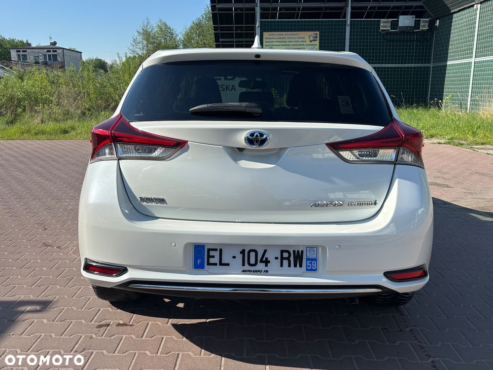 Toyota Auris 1.8 Executive - 6