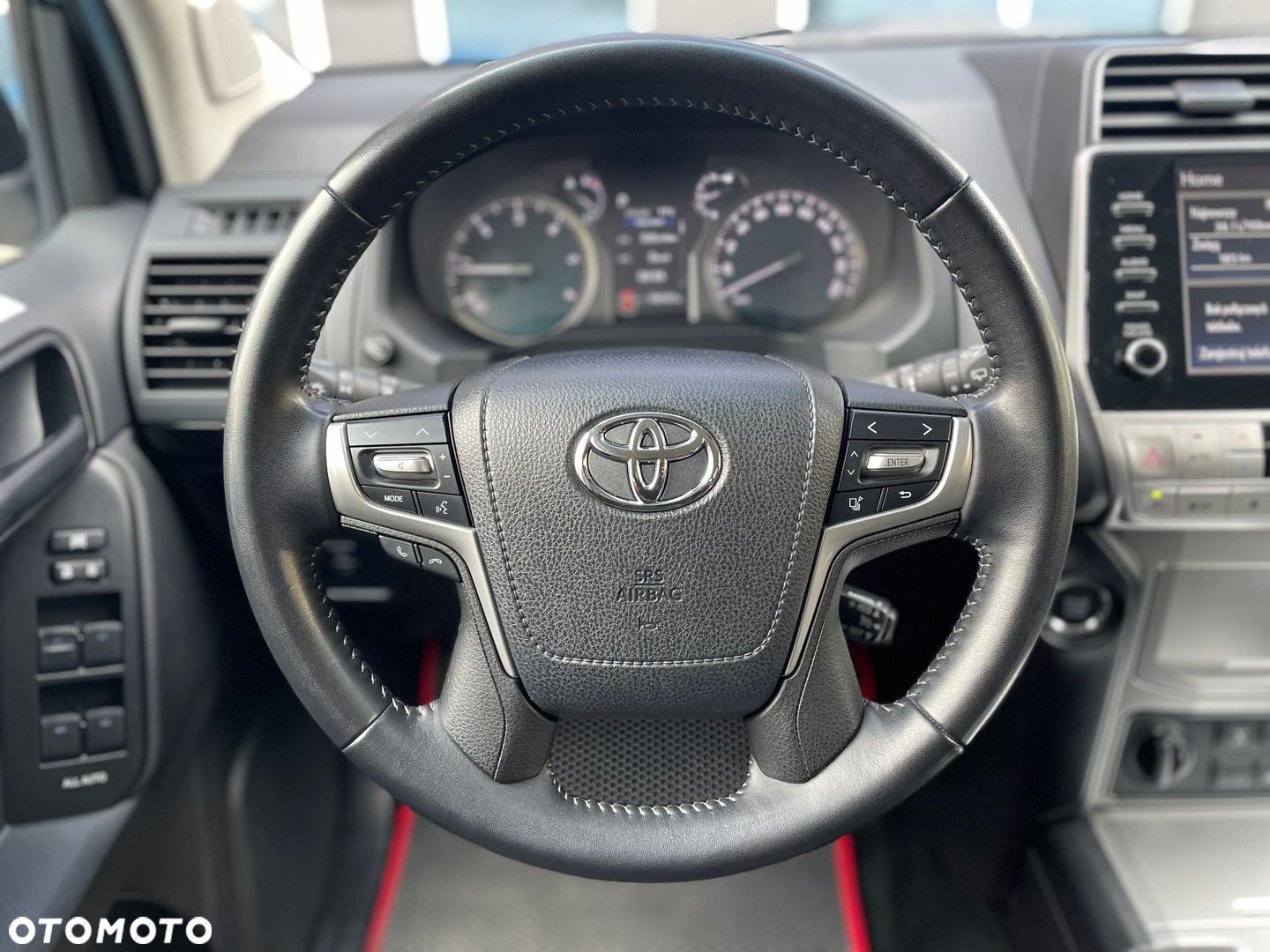 Toyota Land Cruiser - 15
