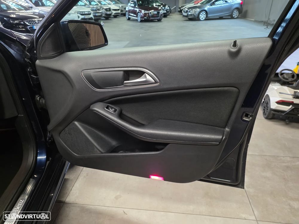 Mercedes-Benz A 180 CDI BE Urban - 26