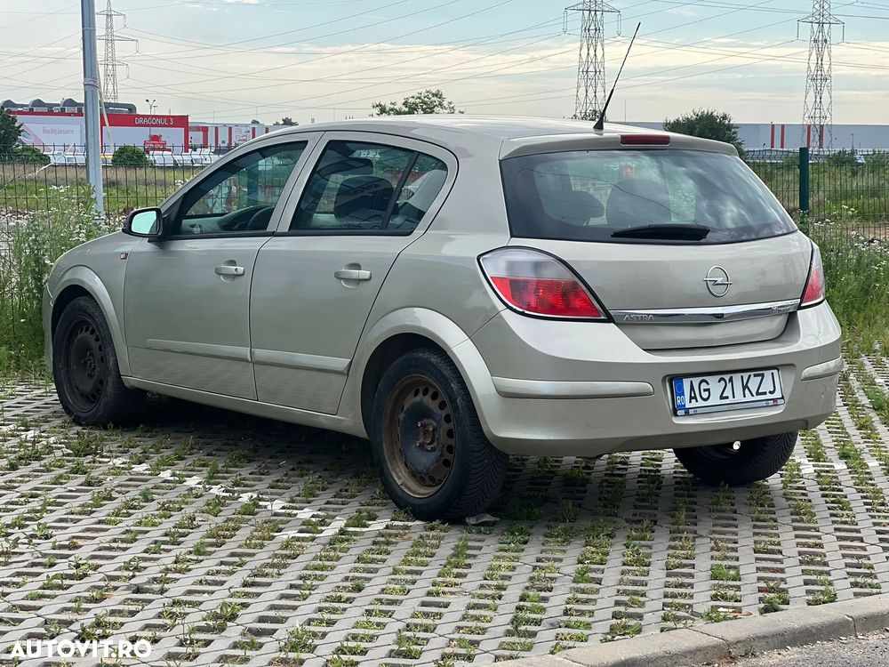 Opel Astra - 2