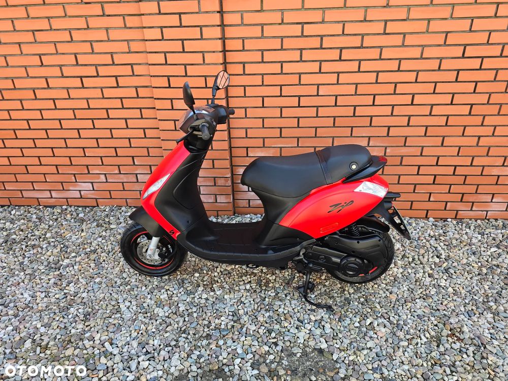 Piaggio ZIP - 6