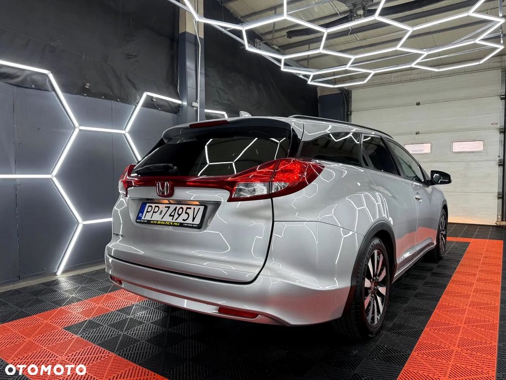 Honda Civic 1.8 i-VTEC Sport - 5