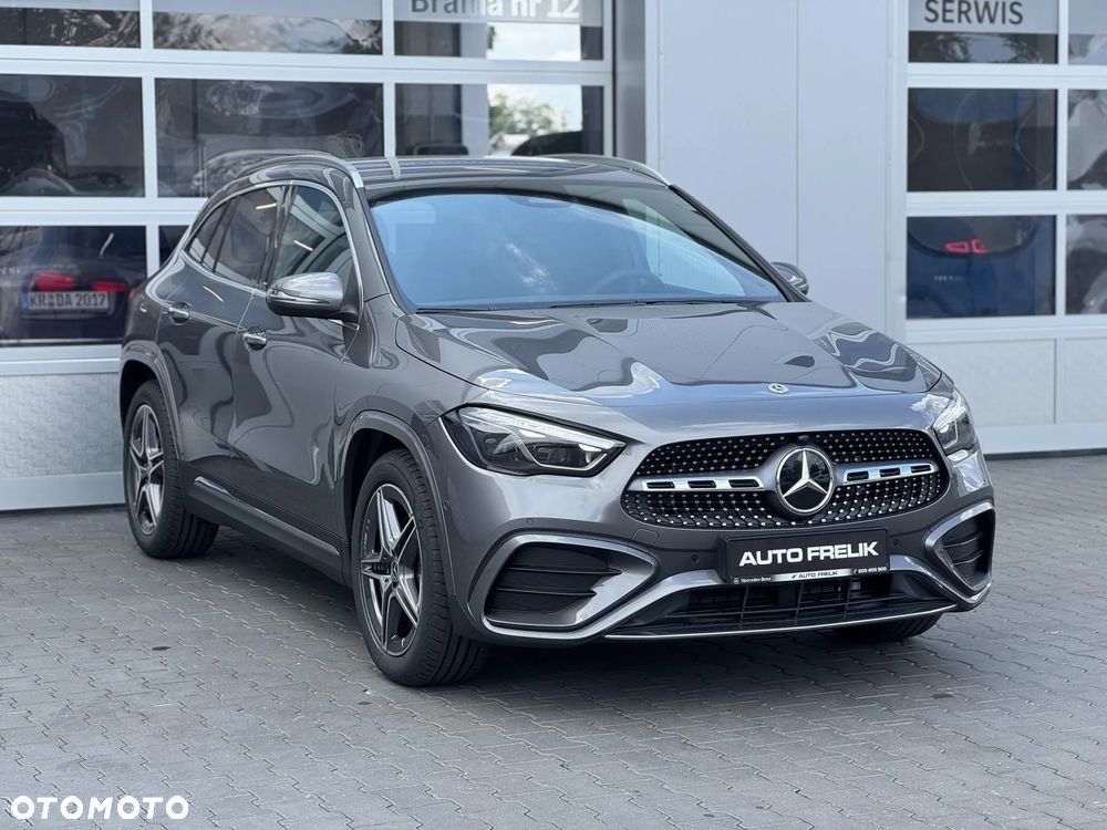 Mercedes-Benz GLA 200 AMG Line - 6