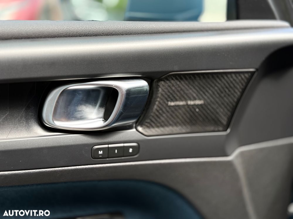 Volvo XC 40 T5 Recharge DKG Plus Bright - 16