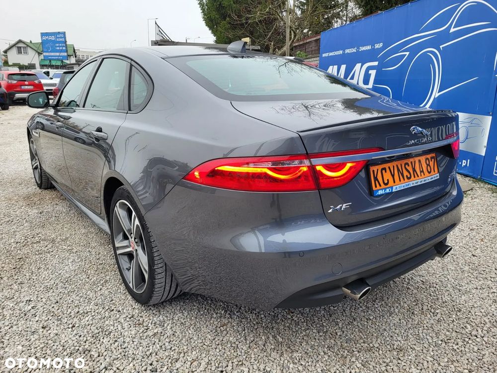 Jaguar XF 2.0 i4D AWD R-Sport - 8