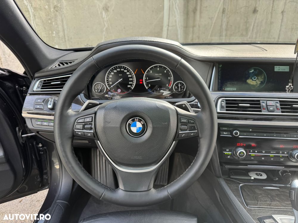 BMW Seria 7 730d xDrive - 19
