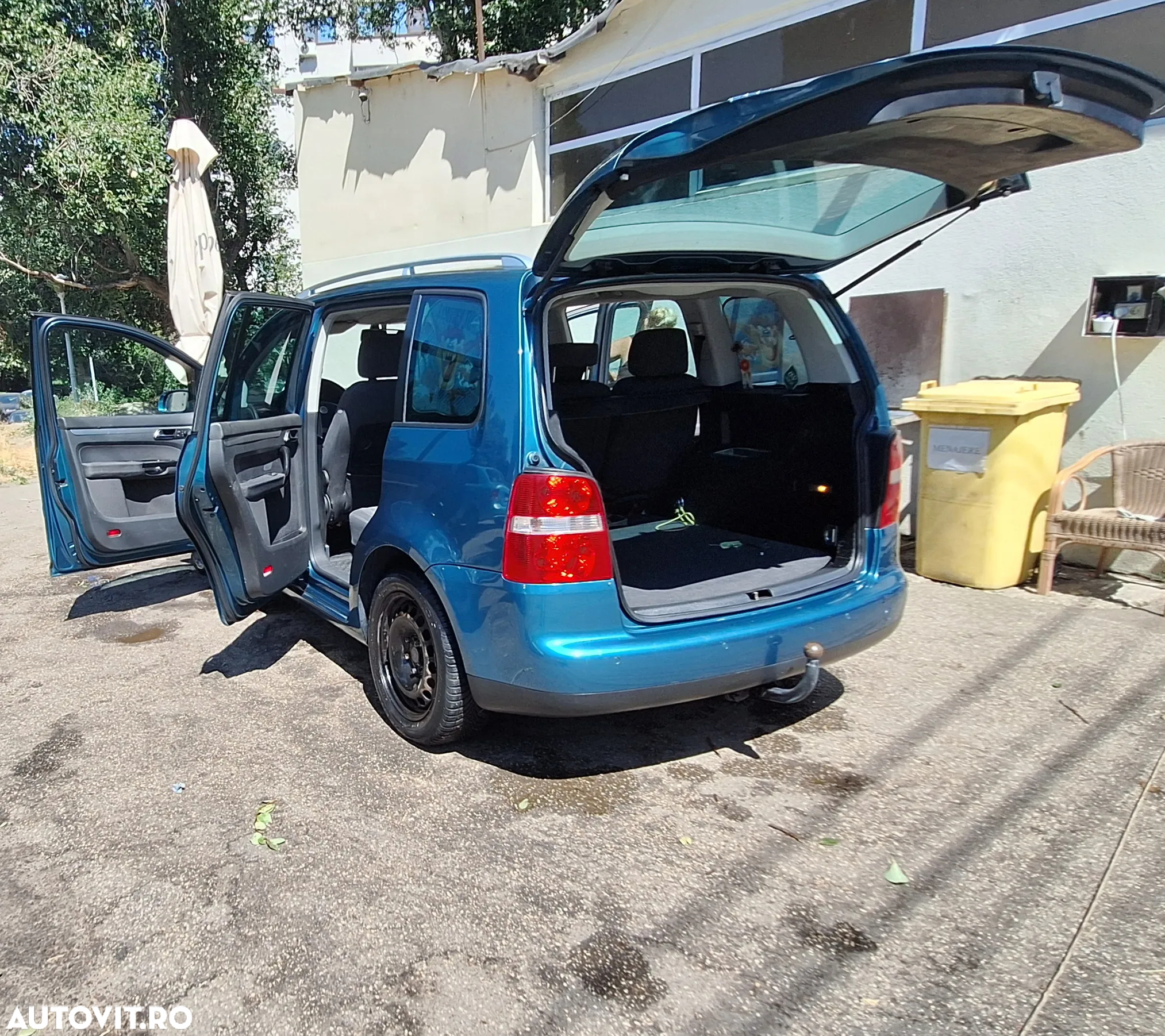 Volkswagen Touran - 7