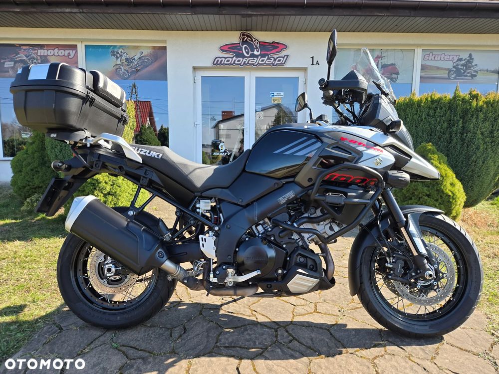 Suzuki V-STROM - 1