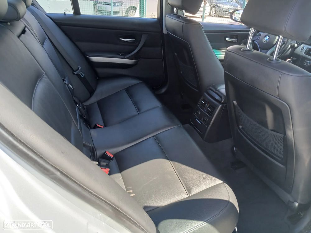BMW 318 d DPF Edition Sport - 20