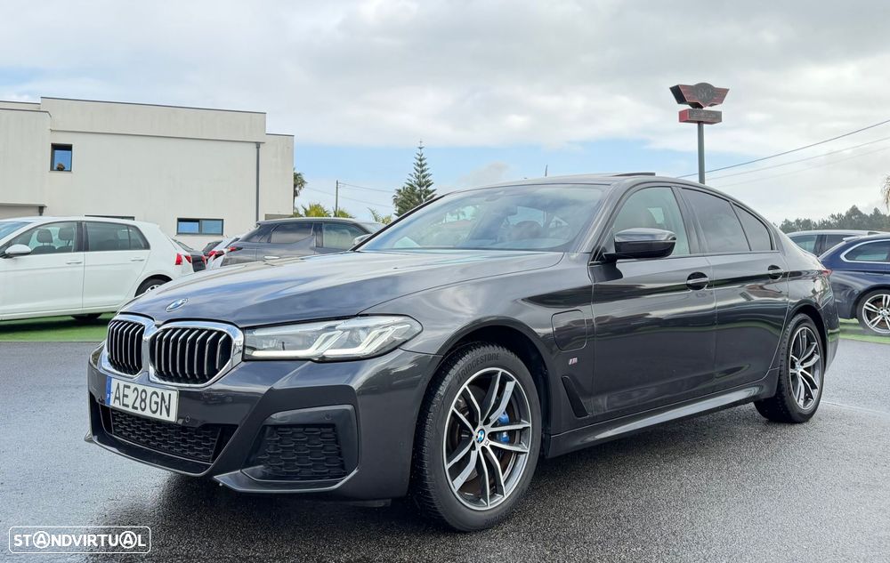 BMW 530 e Pack M - 10