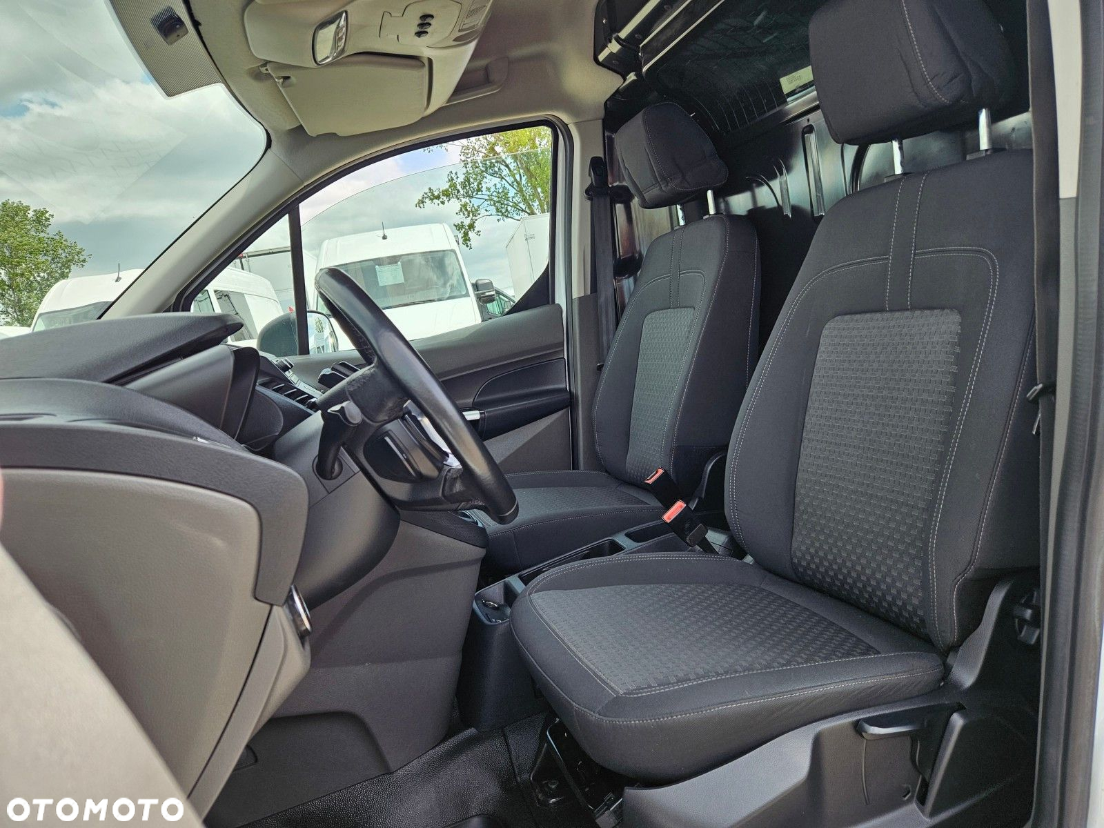 Ford Transit-Connect Long *39999zł NETTO* 1,5TdCi/120KM Automat!!! - 16