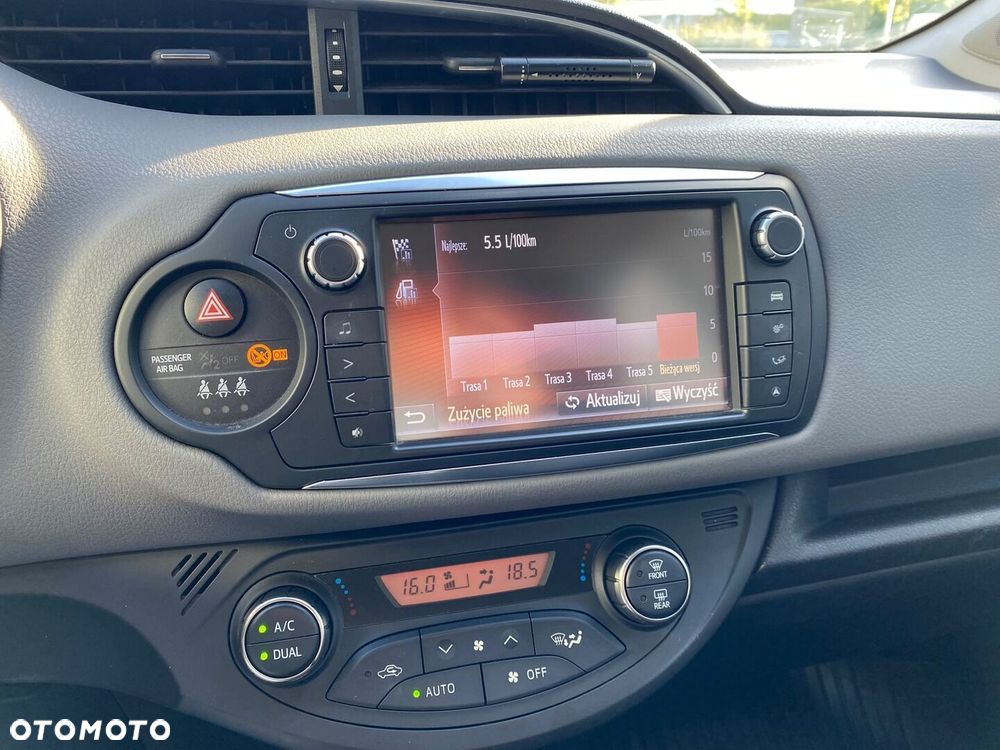 Toyota Yaris - 17