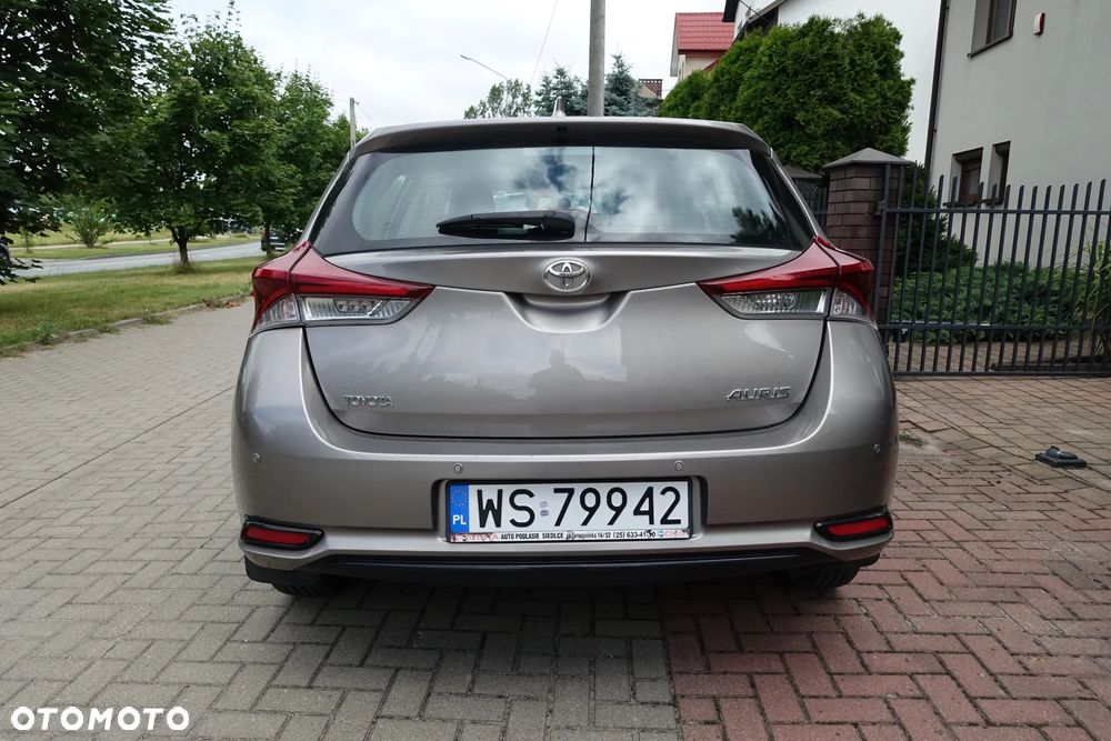 Toyota Auris 1.33 VVT-i Active - 3