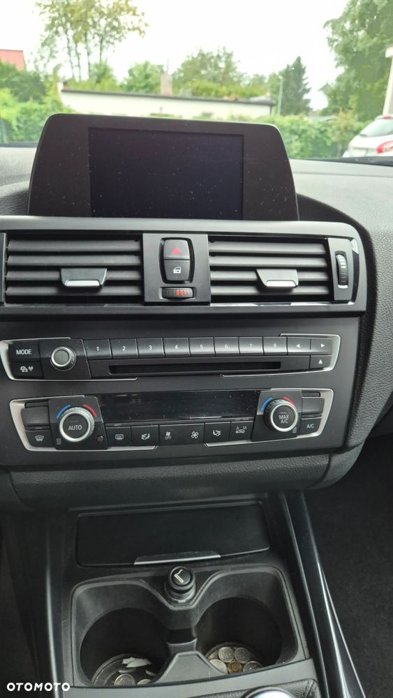 BMW Seria 1 116d EfficientDynamics - 25
