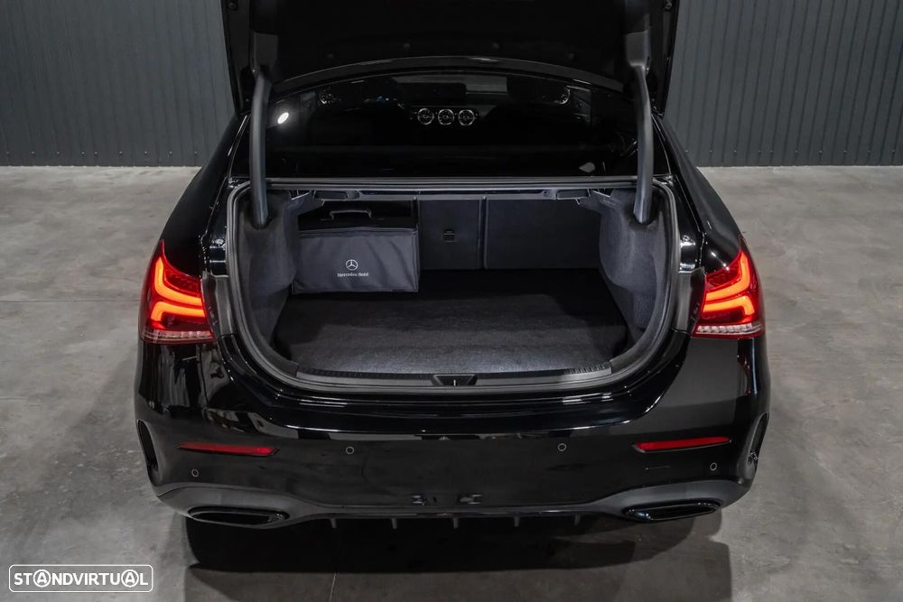 Mercedes-Benz A 250 Limousine e 8G-DCT AMG Line - 50