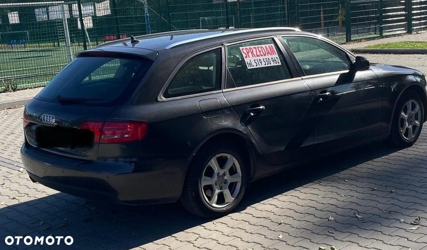 Audi A4 - 4