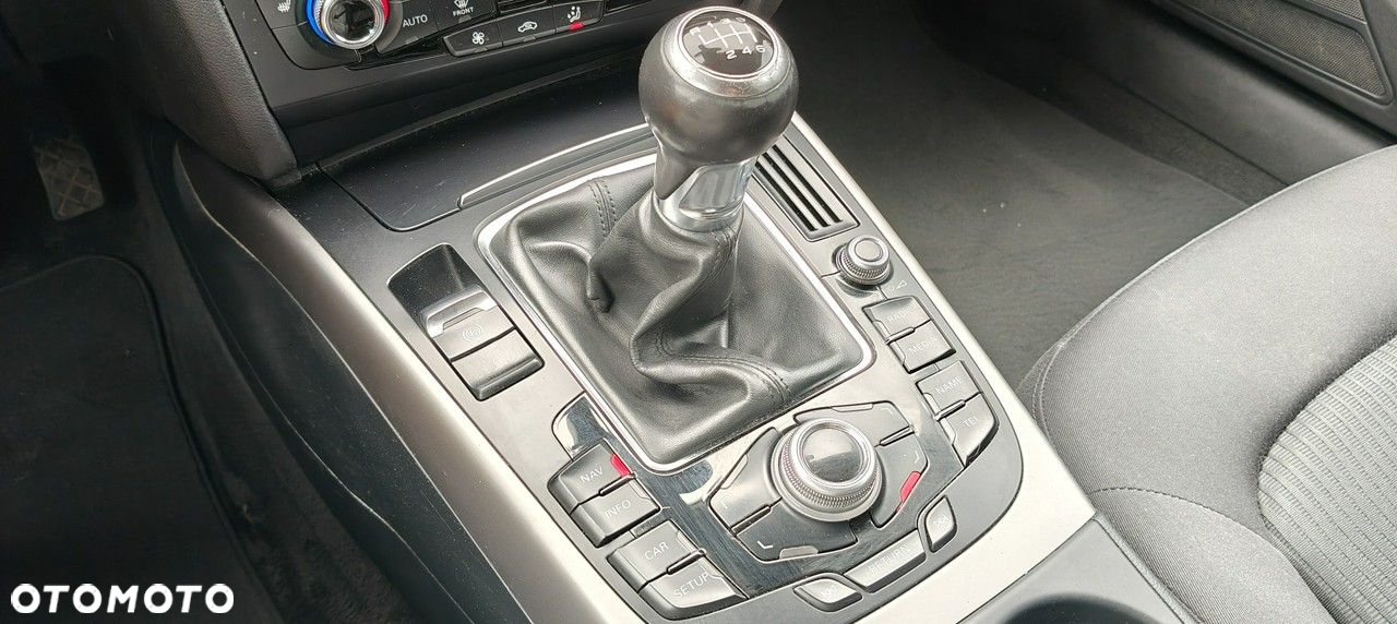 Audi A4 Avant 2.0 TDI ultra DPF Attraction - 16